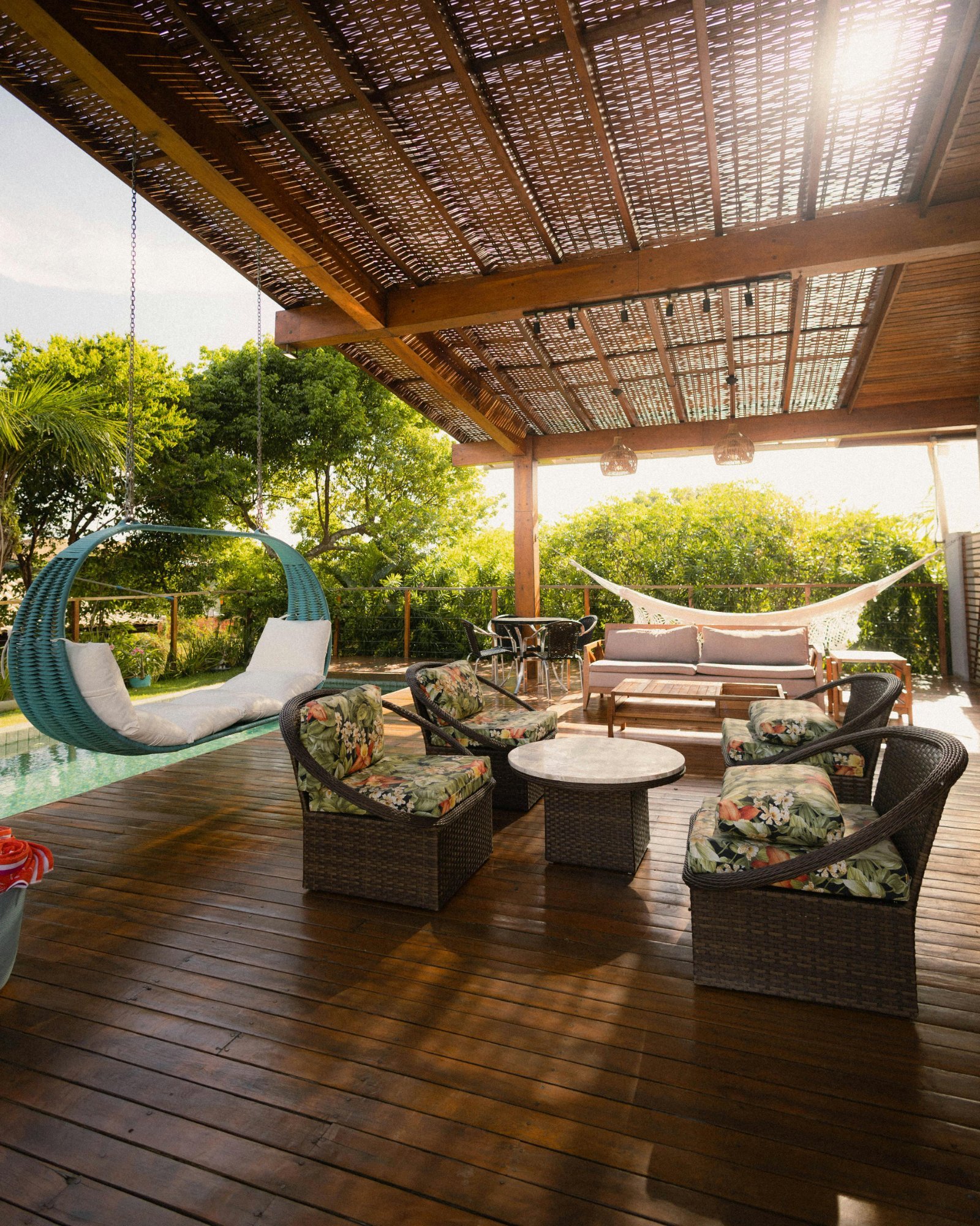 Villa Cocotier — Piscine et deck bois